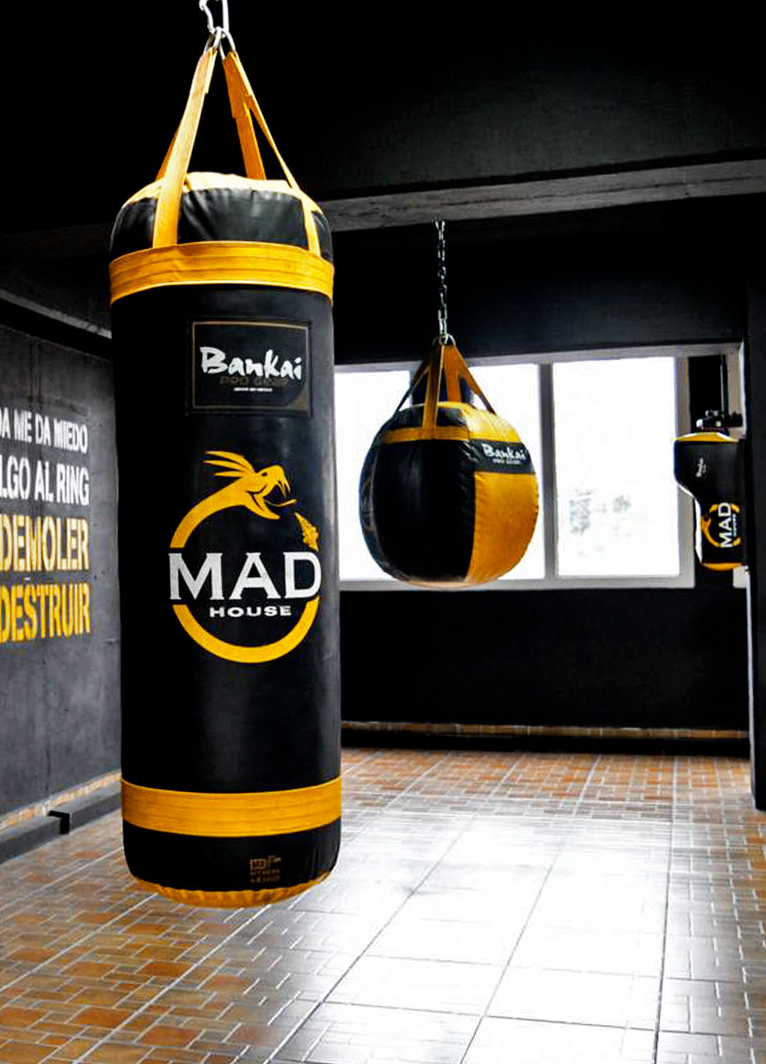 box_madhouse_4_vertical